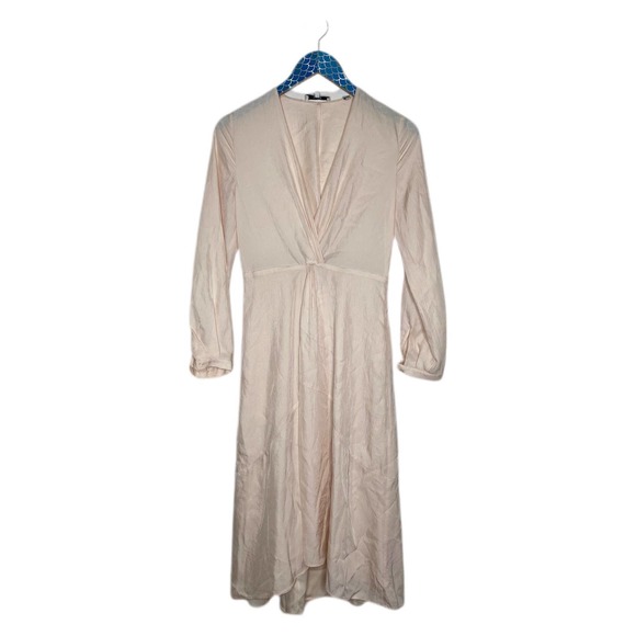 Vince Dresses & Skirts - VINCE Twist Drape Long Sleeve Japanese Satin Midi Dress in Oat Blush Size 2